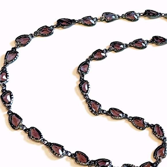 CHICO’s Gray Glass Hammered Gunmetal Silver Long Necklace | NEW​ - Picture 3 of 9